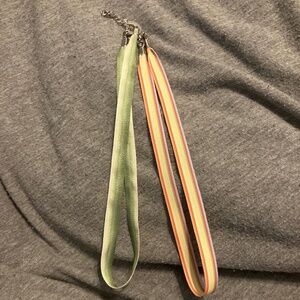 Choker necklace